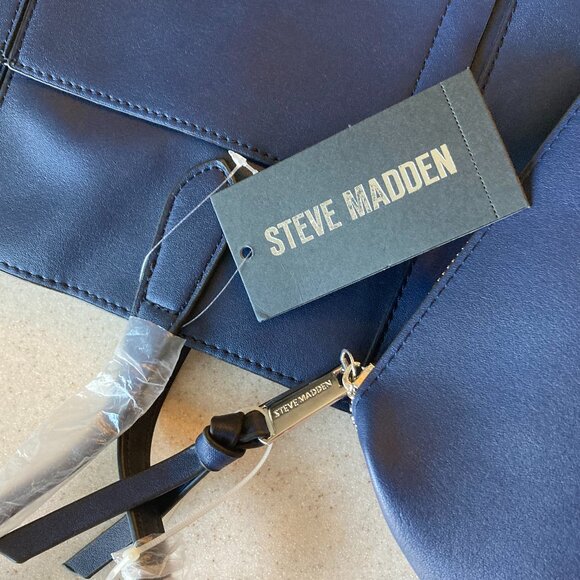 Steve Madden NWT 2 Pc. Set ~ Navy Shoulder Bag with Matching Zipper Pouch - Picture 14 of 16